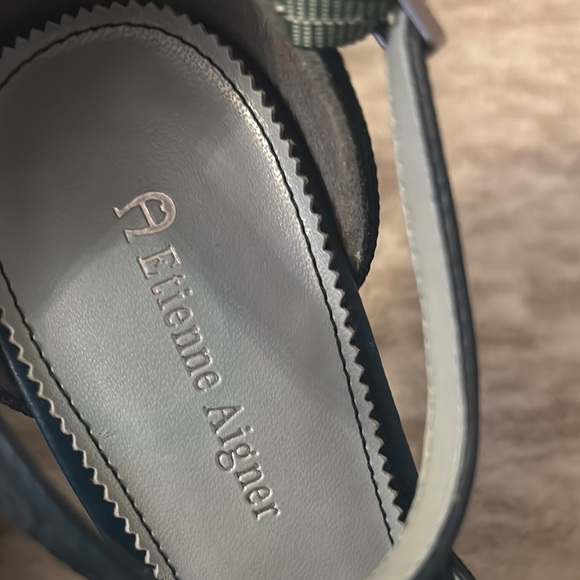 Emerald Green Alligator Printed Leather Aigner pointed heels! - Picture 2 of 7